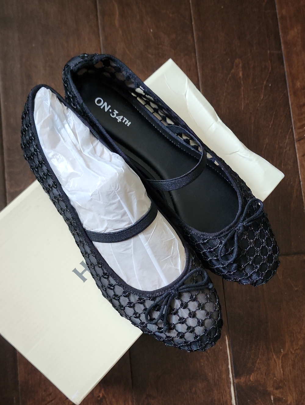 New On 34th Women's Farroh Flats, Sz. 9 - Picture 3 of 8